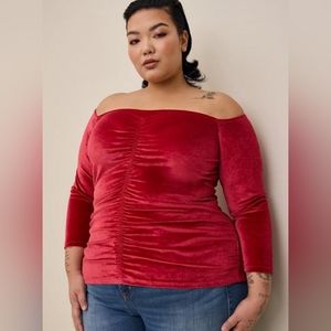 New Torrid 1X Stretch Velvet Shirred Front Off The Shoulder Top- Red 1X(14/16W)